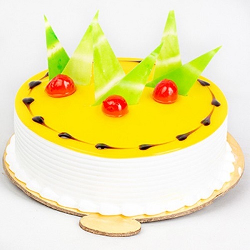 Fresh Pineapple Cream Cake